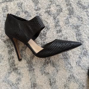 Jessica Simpson heels